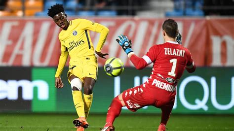 Timothy Weah PSG Debut Against Troyes