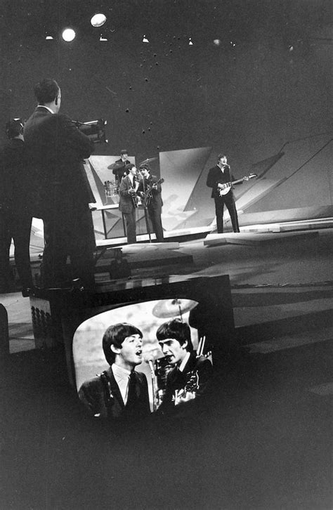 Beatles at Ed Sullivan Show – Photo Gallery – The Beatles