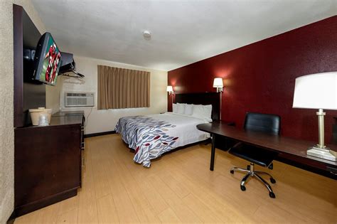 RED ROOF INN JACKSONVILLE - CRUISE PORT $65 ($̶9̶4̶) - Updated 2022 ...