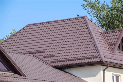 What are the Pros & Cons of Metal Roofing? | Milwaukee | JM Remodeling