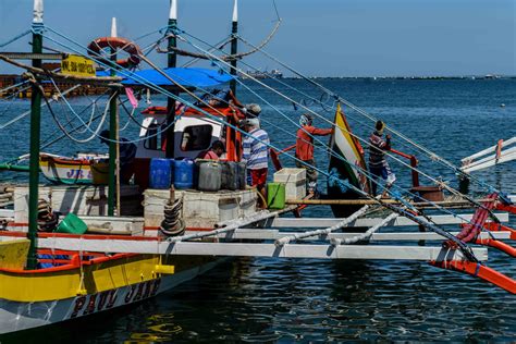 Filipino fishermen, boat owner ‘compensated’ for South China Sea ...