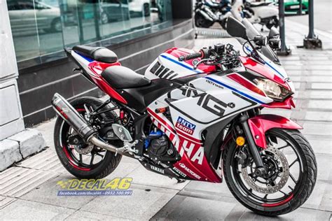 Comments on: Yamaha YZF-R3 wears custom graphics and AMG decals