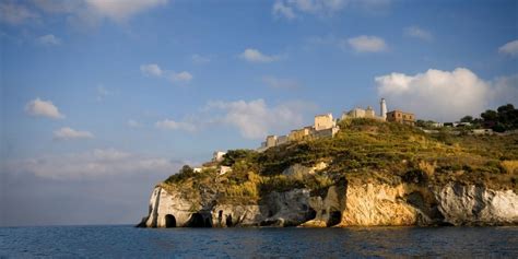 Ferry from Naples to Ponza, Tickets, Schedules | Ferryhopper