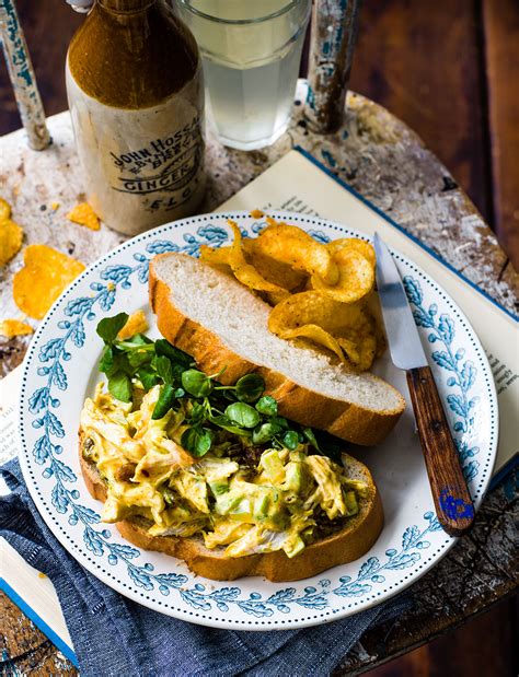 Coronation chicken recipe | Sainsbury`s Magazine