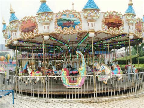 Merry Go Round Ride - 28 Years Carousel Manufacturer