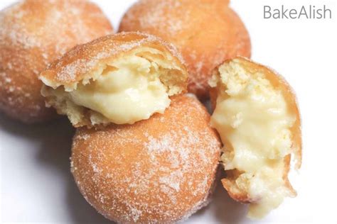 Custard Filled Donuts Recipe - Cream filled doughnuts