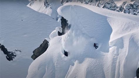 Women's Snowboarding Backcountry Part Of The Year? Elena Hight in Ark - Snowboarder