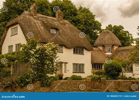 A Thatched Cottage in the Dorset Countryside, UK. Stock Image - Image ...