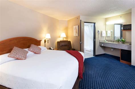 All Rooms - The Hotel Glenwood Springs