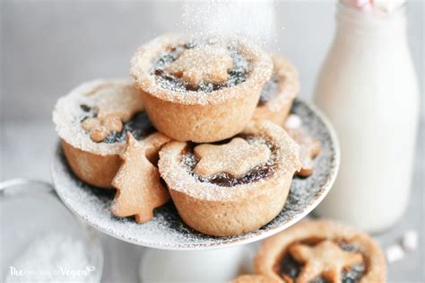 Easy mince pie recipe | The Little Blog Of Vegan