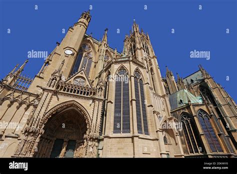 Metz Cathedral (Cathedral of Saint Stephen), France Stock Photo - Alamy