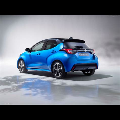 2023 Toyota Yaris Premiere Edition - Stunning HD Photos, Videos, Specs ...