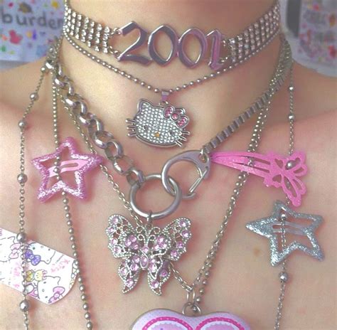 ♟ @𝑐𝑢𝑝𝑖𝑑𝑠𝑞𝑢1𝑣𝑒𝑟 | Cute jewelry, Grunge jewelry, Pink aesthetic