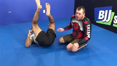 Omoplata Escapes by Dean Lister - YouTube