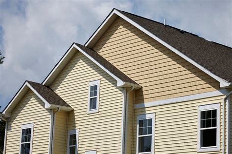 Can You Install Vinyl Siding Over Wood Siding? Preparations You Need To ...