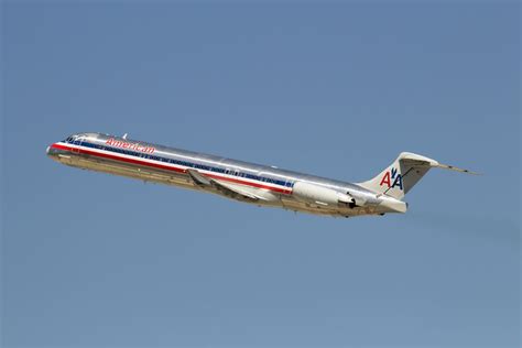 The Last Ever American Airlines MD-80 Flight: Is The Golden Age Of Flying Behind Us?