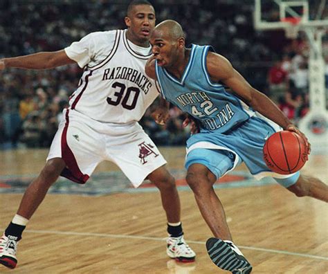 TarHeelIllustrated - No. 33: Jerry Stackhouse