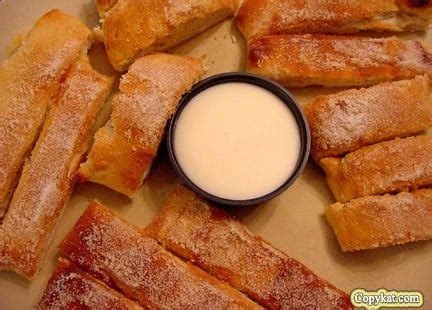 Domino's Cinnastix