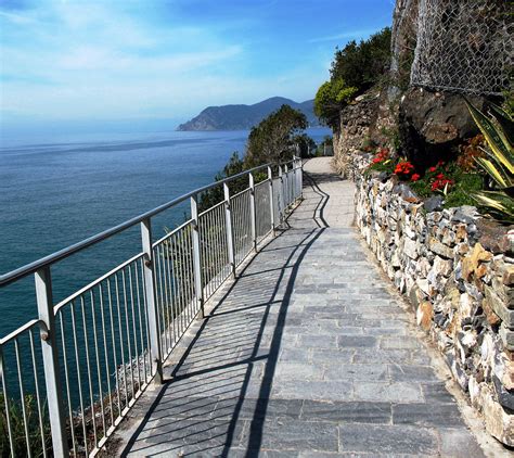 Cinque Terre’s Via dell’Amore Scheduled for Restoration - Italy Travel