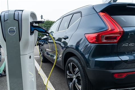 SUV Volvo, the hybrid plug-in is coming - Electric Motor Engineering