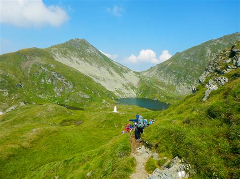 Summer travel tip: Active tours in the Carpathian Mountains - RomaniaTourStore