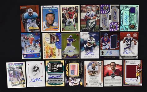 Lot Detail - Collection of 19 Autographed Football Cards