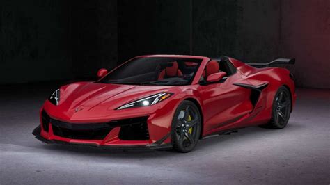 Chevy C8 Corvette Z06 Visualizer Lets You Create Your Dream Machine