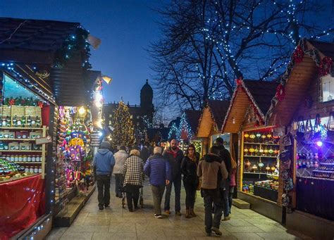 Belfast Christmas Market 2020 Cancelled at Belfast City Hall