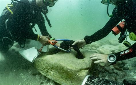 Ancient stone anchor used for 2,000 years found on Israel's northern coast : r/Archaeology