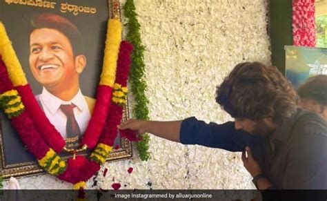 Allu Arjun Visits Puneeth Rajkumar's Family, Pays Tribute To Late Actor