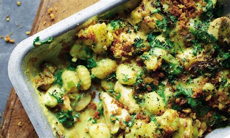 Joe Wicks, part two: Chicken & leek gnocchi bake | Bodycoach recipes ...