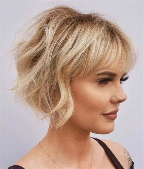 Top 10 Women Haircuts for Thin Hair 2023։ Best Trends and Styles