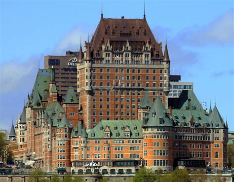 Top 10 Facts about Fairmont Le Château Frontenac in Quebec City ...