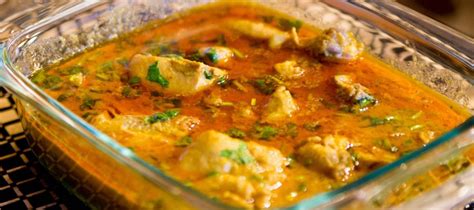 Lucknowi Chicken Curry – Creatively Yours