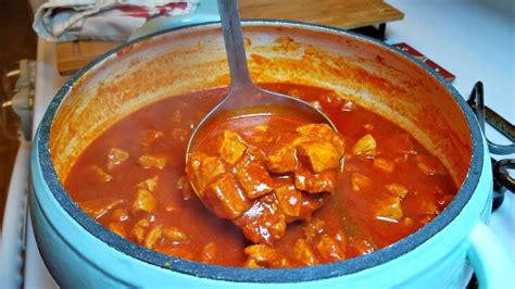 Carne Con Chile Rojo Recipe | Beef in Red Chile Sauce | Recipe | Chile colorado, Con carne ...