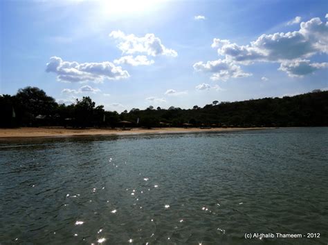 Pristine Beaches of Trincomalee | AmazingLanka.com