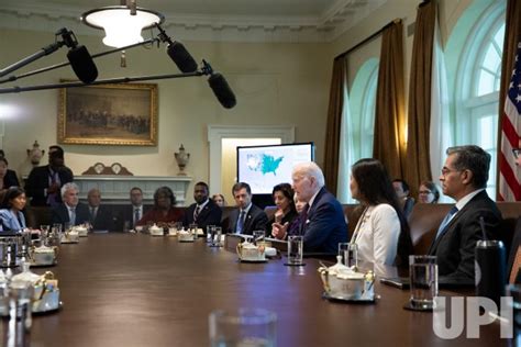 Photo: President Joe Biden Holds Cabinet Meeting in Cabinet Room of the ...