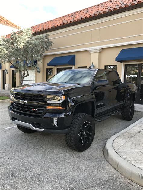 Best 25+ 2017 chevy silverado accessories ideas on Pinterest | 2017 chevy silverado ss, 2017 ...