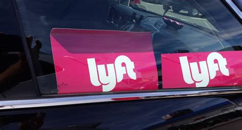 Lyft Car Requirement and What You Need to Know - KlikCar