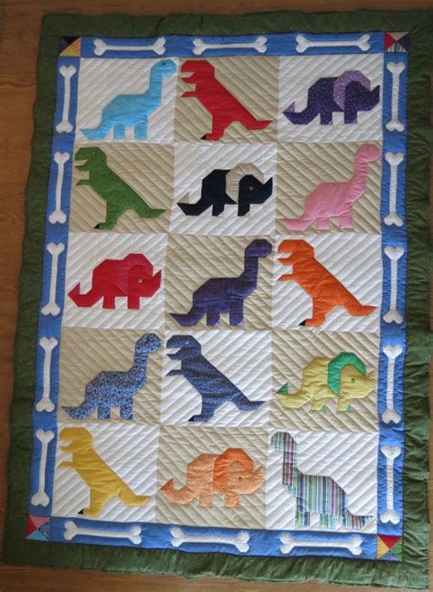 Dinosaur & Bones Twin Quilt, New Quilt | Dinosaur quilt, Quilts, Quilt patterns