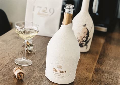 Ruinart Reveals A New Innovative Gift Packaging - Moname Magazine