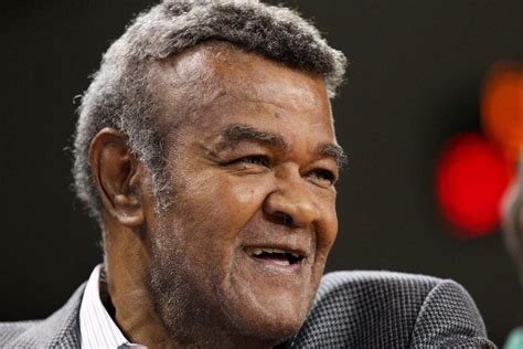 Hal Greer, 76ers' jump-shooting legend, dies at 81