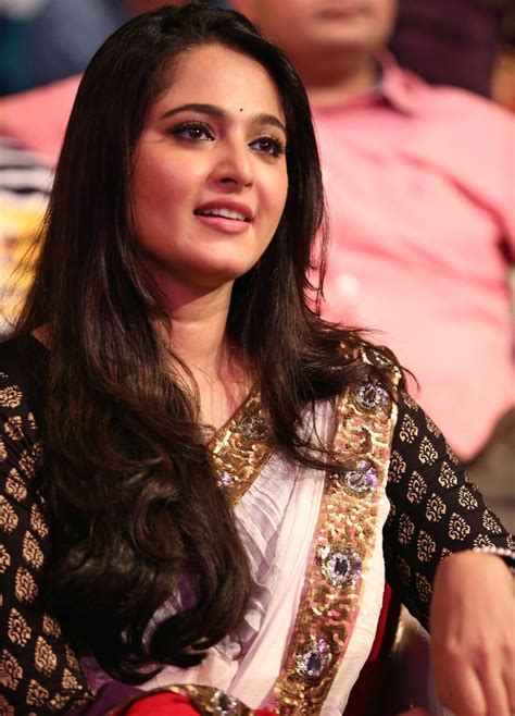 Oh ! Anushka Shetty: Anushka Shetty in Baahubali Audio Launch