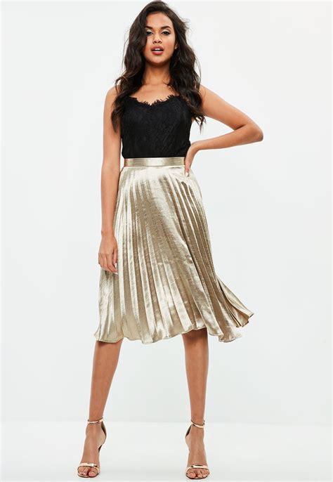 Lyst - Missguided Gold Pleated Full Midi Skirt in Metallic