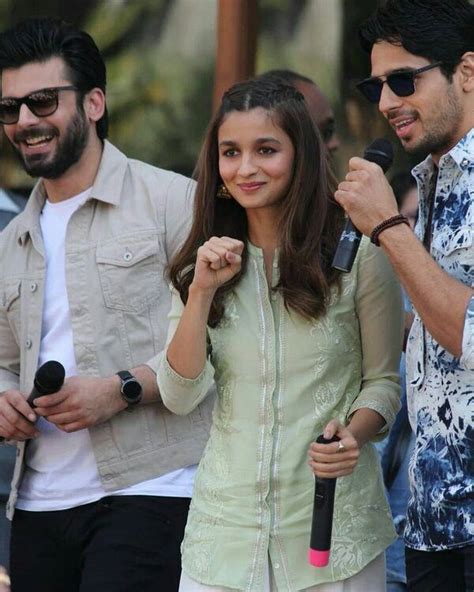 Pin by Fayza Akhtar on ALIA BHATT | Kapoor and sons, Bollywood celebrities, Alia