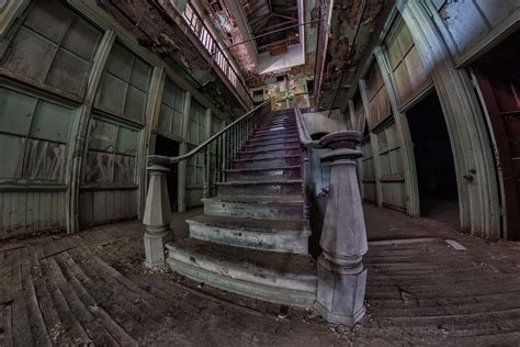 The Main Staircase at a Prohibition-era Hotel & Casino in Hot Springs, Arkansas : r/AbandonedPorn