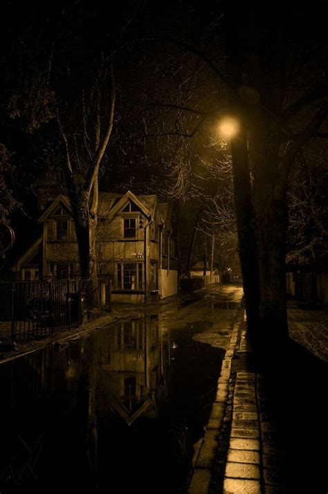 creepy streets - Google Search | Fotografia de paisagem, Imagens escuras, Imagens góticas