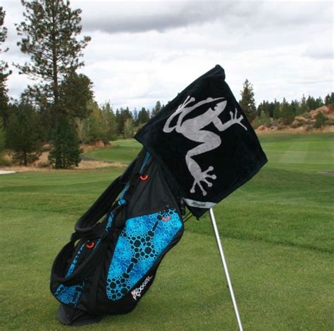 Top 10 Best Golf Towels in 2024 - Reviewed & Buyer Guide