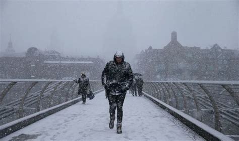 UK WHITE CHRISTMAS: Will YOUR area get snow on December 25? | UK | News | Express.co.uk