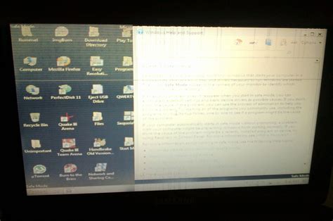 laptop - Netbook screen display is garbled (has black/white & horizontal line patterns, screen ...